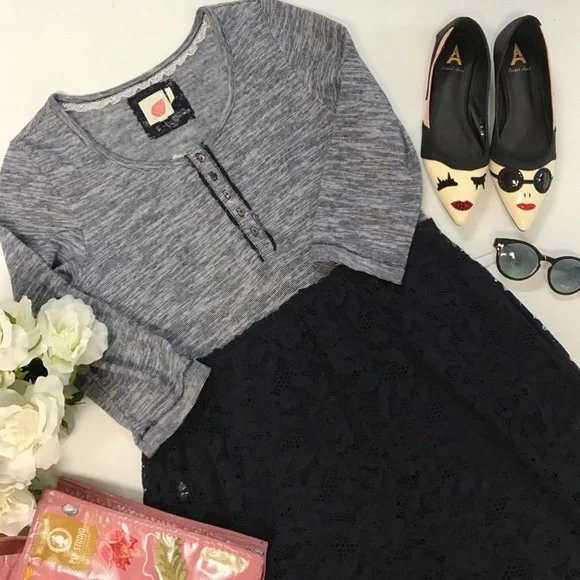 ANTHRO Texture Sheath Dress NWOT - Picture 2 of 5